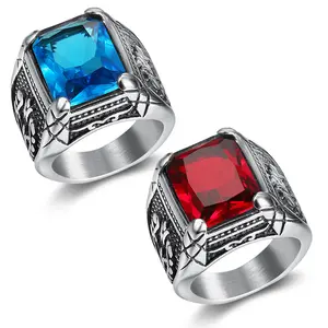 แหวนผู้ชายพลอยหินสีน้ำเงินวินเทจเหล็กไทเทเนียมสีแดง