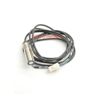 Sensor Ultrasónico Microsonic SM102, Detección de 40 mm, 20-30 V CC, Accesorio para Imprenta - Product Image 2