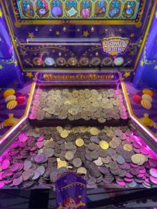 Machine à poussoir à pièces Magic <span class=keywords><strong>Master</strong></span> personnalisable pour 5 joueurs, avec écran LED et gestion à distance, vente en gros - Product Image 3