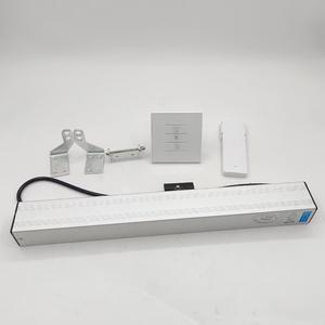 Venta al por mayor <span class=keywords><strong>de</strong></span> fábrica, abridor <span class=keywords><strong>de</strong></span> ventanas con Control remoto eléctrico inteligente, transmisión <span class=keywords><strong>de</strong></span> cadena <span class=keywords><strong>de</strong></span> hojas <span class=keywords><strong>de</strong></span> comando <span class=keywords><strong>de</strong></span> voz para cerrar ventanas - Product Image 3