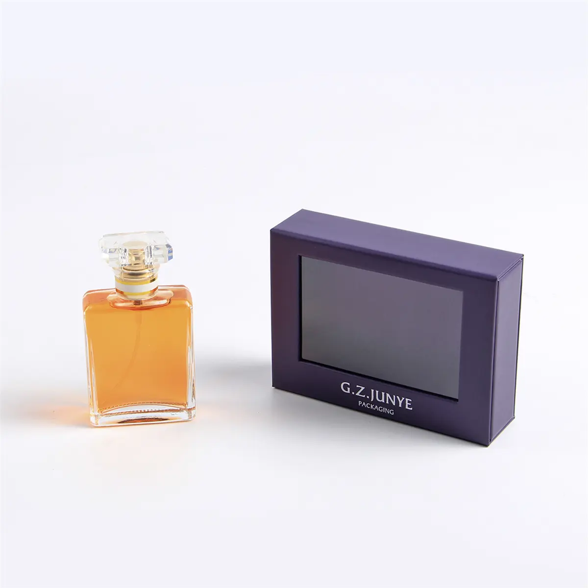 Fashion samply pengiriman cepat ramah perjalanan kualitas tinggi sampel besar barang berbentuk huruf 2ml untuk kotak parfum kertas mewah