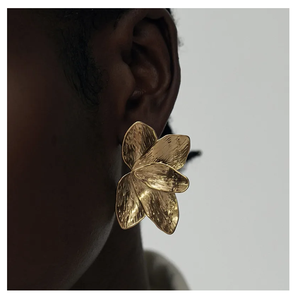 Leaf <b>Earrings</b> Over Size Jewelry 18K Gold Plating Flower Fashion Statement Waterproof <b>Stud</b> Wholesaler Fashion <b>Stud</b> <b>Earrings</b> - Product Image 4