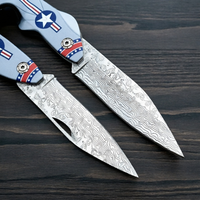 Couteau de poche pliant en acier Damas en forme d'avion, manche en alliage d'aluminium usiné CNC, outil de camping extérieur DIY OEM EDC
