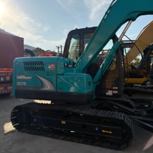 Mini-excavatrice KOBELCO d'occasion avec godet de terrassement, capacité de 7,5 tonnes - Product Image 2
