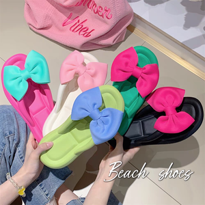 รองเท้าแตะแบบนุ่มพิเศษสำหรับใส่ในบ้านรองเท้าแตะกันลื่นสำหรับกลางแจ้งชายหาด