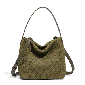 Sac seau bandoulière à une épaule texturé élégant tissé à la main Sac polyvalent pour femmes - Product Image 6