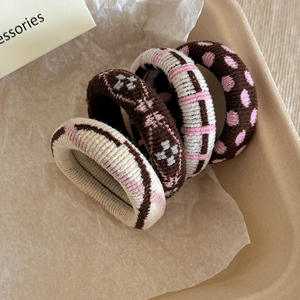 Juego de Bandas Elásticas para el Cabello de Alta Elasticidad y Diseño Minimalista para Mujer, Accesorio Duradero de Goma para Uso Diario - Product Image 4