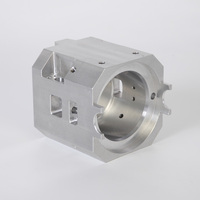 Boîtier de moteur pour équipement mécanique, usinage de haute précision, alliage d'aluminium, support robuste, composant structurel personnalisé