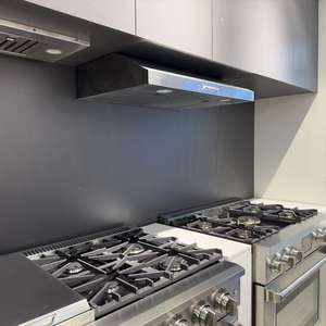 Hotte aspirante encastrable de 30 pouces, 1000 m³/h, en acier inoxydable, avec deux éclairages LED et filtre à déflecteurs - Product Image 5