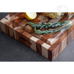 Accessoires de cuisine en bois massif personnalisés <span class=keywords><strong>Planche</strong></span> à découper en bois durable à <span class=keywords><strong>grande</strong></span> rainure pour jus de fruits - Product Image 4