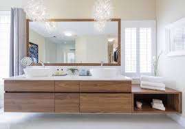 تصميمات داخلية مركزة على الألفية وأدوات علوية عصرية بتصميم بسيط مع أجهزة سوداء غير لامعة وأرفف مفتوحة للحمام - Product Image 6