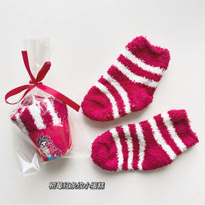 Cmax chaussettes d'hiver épaisses et chaudes confortables boîte à gâteaux créative chaussettes antidérapantes pour bébé - Product Image 5