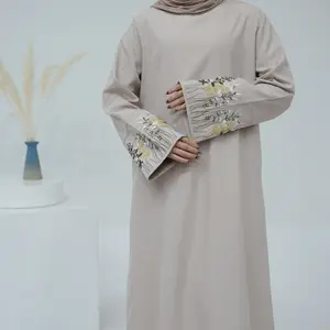 Middle East Dubai Muslim Solid Color Modest Muslim Ramadan Prayer Festivals Use abaya Women's Traditional Islamic Ethnic Dresses