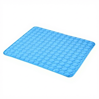 Tapis rafraîchissant extra large pour chien, en soie glacée, lavable et durable, pour l'été, pour grands chiens - Vente en gros