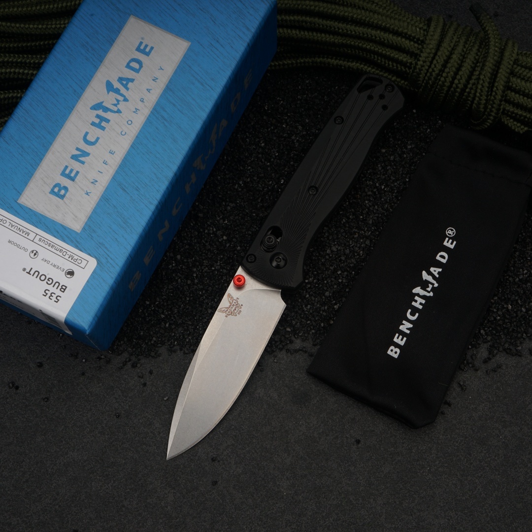 Black handle