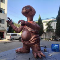 Realistisches Alien-Modell Aufblasbarer E.T. Außerirdische Dekoration im Filmstil, Charaktere für Außenausstellungen
