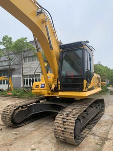 Excavatrice sur chenilles hydraulique Komatsu PC220-8 d'occasion, entièrement testée et de qualité supérieure, à prix raisonnable, à vendre. - Product Image 4