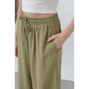 Pantalones de Cintura Elástica Color Oliva para Mujer, Corte Cómodo para Uso Diario Informal, Estilo Versátil, Tallas S-XL - Product Image 2