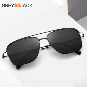 แว่นกันแดดนักบินเกรย์แจ็ค กรอบโลหะสำหรับทุกเพศ เลนส์ TAC ป้องกันรังสียูวี 400 กรอบเต็ม สีดำ สีเงิน สีทอง - Product Image 1