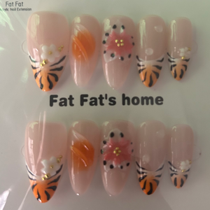Lot de 10 faux ongles à presser Fat Fat faits main, couvrance totale, en acrylique, avec colle, longs, design tendance pour doigts - Product Image 1
