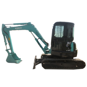 Mini-excavatrice sur chenilles d'occasion Kobelco SK55SR de 5 tonnes avec moteur et boîte de vitesses, équipement de travaux publics - Product Image 1