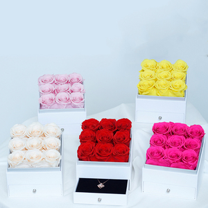 Lovebay - Rosas Rojas Preservadas para el Día de San Valentín, Flores Preservadas Reales para Navidad, Graduación, al por Mayor - Product Image 5