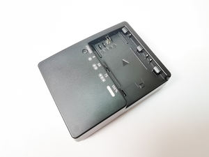 LC-E6E LC-E6 <span class=keywords><strong>Chargeur</strong></span> pour Canon LP-E6 LP-E6N LP-E6NH Batterie EOS 70D 60D 5D Mark III 5D Mark IV 5DSR 6D MARK II 60D 80D 7D R5 R6 - Product Image 5