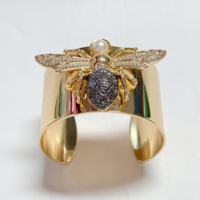 Luxe Or Large Déclaration Diamant Abeille Bracelet Mode Bracelet Industrie Lourde Abeilles Large Ouverture Main Anneau ou Brassard Bijoux