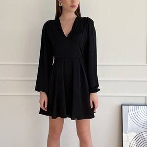 Vestido Midi Vintage de Algodón con Manga Larga y Escote Profundo en V, Estilo Sexy y Elegante para Otoño 2026 - Product Image 6