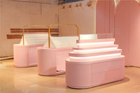 Présentoirs de parfumerie au détail Présentoirs de magasin de maquillage tendance Idées de décoration de meubles Présentoir cosmétique en bois pour les soins de la peau