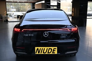 Acceptons les commandes personnalisées – <span class=keywords><strong>Mercedes</strong></span>-Benz EQE 500 4MATIC Édition 2025 d'occasion, quasi neuve, <span class=keywords><strong>la</strong></span> <span class=keywords><strong>moins</strong></span> chère, 4 portes, 5 places, autonomie de 681 km - Product Image 6