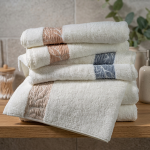 Ensemble de serviettes de bain et de toilette jacquard élégantes, douces, à séchage rapide, écologiques, tissées avec une belle bordure et un design texturé - Product Image 2