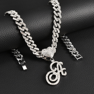 Collar con Colgante de Letra Inicial en Forma de Corazón con Incrustaciones de Diamantes de Imitación y Cadena Cubana de <span class=keywords><strong>Miami</strong></span> de 12 mm, Joyería Hip Hop de la A a la Z para Hombres y Mujeres, Uso Diario - Product Image 6