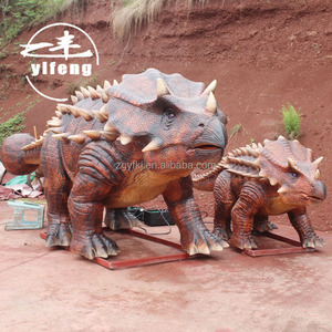 Ankylosaure animatronique réaliste et mobile avec télécommande pour la décoration de musées ou de parcs à thème - Product Image 1