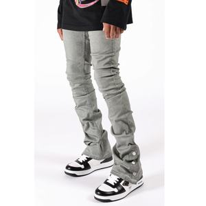 Jeans en denim gris de luxe pour hommes, style évasé, boutons-pression, personnalisés, effet empilé et déchiré - Product Image 2