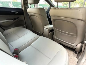 <span class=keywords><strong>Honda</strong></span> <span class=keywords><strong>Civic</strong></span> Usata in Ottime Condizioni: 2009 <span class=keywords><strong>1.8</strong></span> LXi Classic, Basso Chilometraggio, Affidabile ed Efficiente - Product Image 3