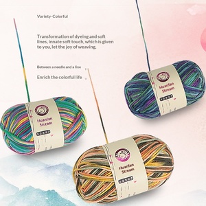 Hilo Acrílico de Cinco Hebras con Degradado de Color, Hilo Mezclado Hilado en Anillo de Grosor Medio para Tejer Muñecas y Zapatos a Mano - Product Image 4