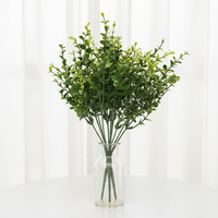 Plantes artificielles 2026, tiges et feuilles d'eucalyptus en plastique, verdure réaliste pour intérieur, décoration de mariage, bureau, photomaton, résistant aux UV