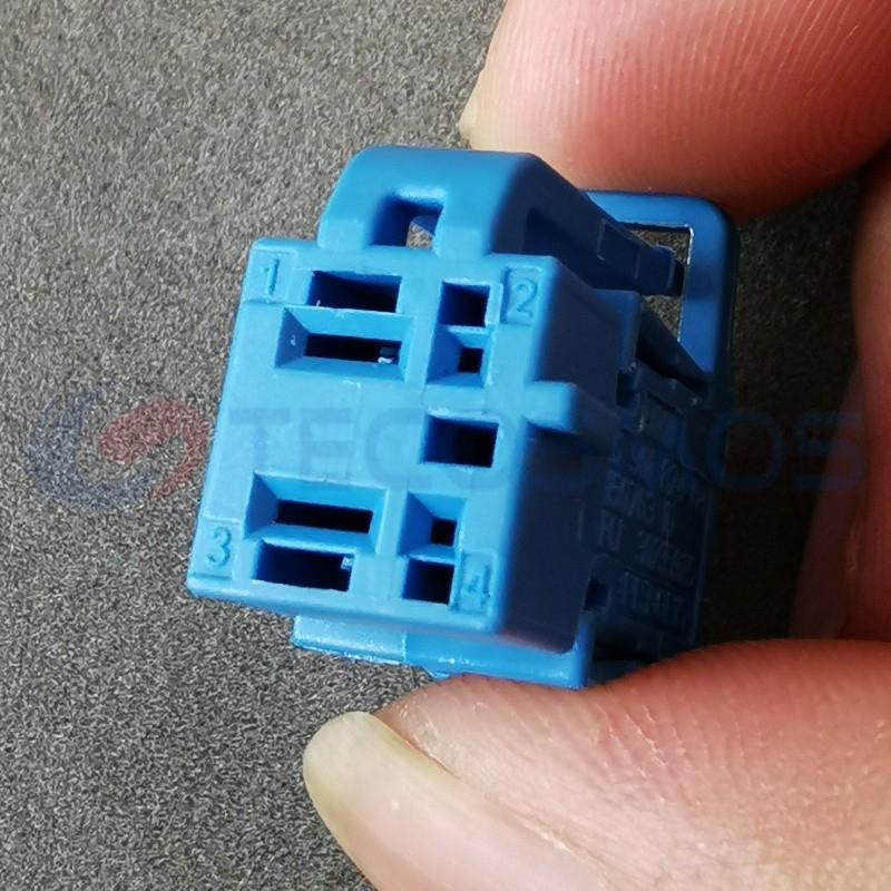 Car Connector For BMW 3 Series For seat motor plug 6901830-04 15076310 4pin CT4-0270M-1