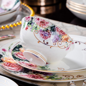 Service de table en porcelaine fine de luxe 70 pièces avec bordure dorée, motif floral <span class=keywords><strong>rose</strong></span>, <span class=keywords><strong>assiette</strong></span> à dîner en céramique - Product Image 3