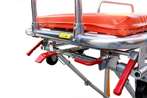 Usine la plus vendue fabrication d'alliage d'aluminium civière d'<span class=keywords><strong>ambulance</strong></span> lit de transfert patient avec mécanisme de verrouillage pour une utilisation à l'hôpital - Product Image 4