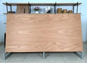 Contreplaqué plaqué Okoume - Contreplaqué plaqué à découpe rotative, surface plane, poncé des deux côtés, qualité supérieure - Product Image 2