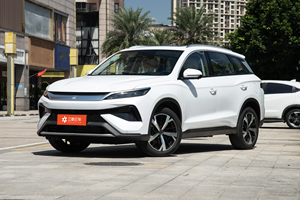 BYD Song Pro DM-i 2026 Edición Flying 301KM Versión Excellence SUV Híbrido Enchufable - Product Image 5