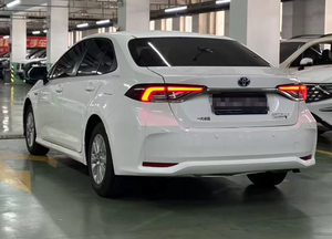 Toyota Corolla Híbrido 2022 Usado, 1.8L Automático, Sedán Blanco de 5 Plazas, Vehículo Híbrido Gasolina-Eléctrico de <span class=keywords><strong>Segunda</strong></span> <span class=keywords><strong>Mano</strong></span> para Exportación - Product Image 4