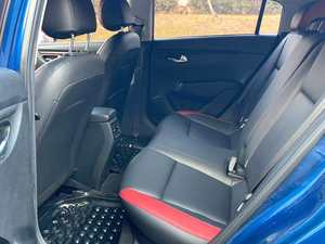 Sportive d'occasion : Kia <span class=keywords><strong>KX</strong></span> CROSS 1.6L <span class=keywords><strong>2018</strong></span>, garniture de toit ouvrant Lingdong, style accrocheur, facile à conduire, parfaite pour les jeunes urbains - Product Image 5