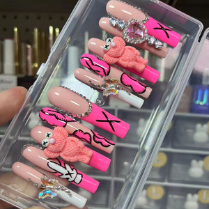 Vente en Gros 10 Pièces Ongles à Coller en Gel Peints à la Main Magnifique Design Luxueux Personnalisé Ongles Press-on Faits à la Main - Product Image 1