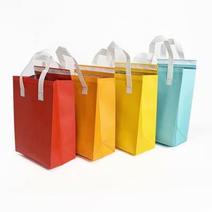 Custom Logo Insulated Non Woven Takeaway <b>Bag</b> Reusable Waterproof Thermal Cooler <b>Bag</b> for Food Delivery Bulk - Product Image 3