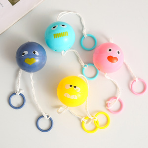 Glowing <b>Pull</b> String Ball Plastic Educational Toy For 2 4 Years Kids Stress Relief With Spinning <b>Light</b> Feature - Product Image 3