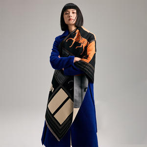럭셔리 패션 말 패턴 스카프 여성 세련된 겨울 부드러운 캐시미어 느낌 동물 디자이너 승마 자카드 숄 스카프 - Product Image 2
