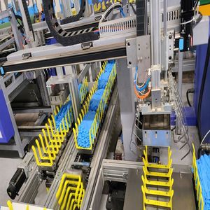 Ligne de production de gants en nitrile vulcanisant par lixiviation Machine de fabrication continue - Product Image 2